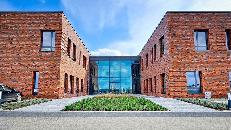 Extérieur d’immeuble commercial